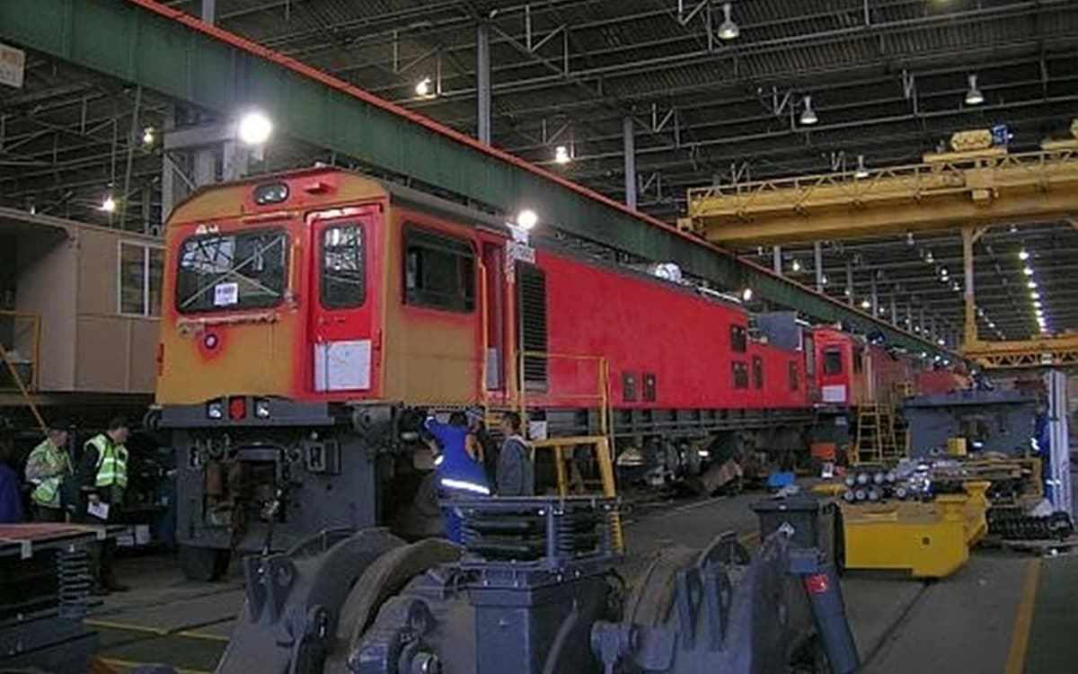 Máy CNC công suất lớn - độ cứng vững cao